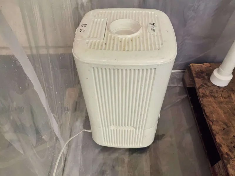 Qingdao Liweiyuan Steel Structure는 염수 분무 테스트를 성공적으로 완료하여 해양 기후 조건에서 철강 구조물의 부식 방지를 보장합니다.